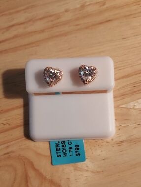 Sterling silver moissonite,1.79 CTW
